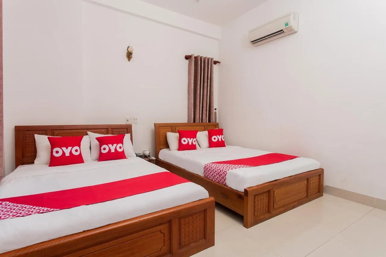 Oyo 956 Hung Thinh Koreana Hotel Da Nang 2*,  Vietnam