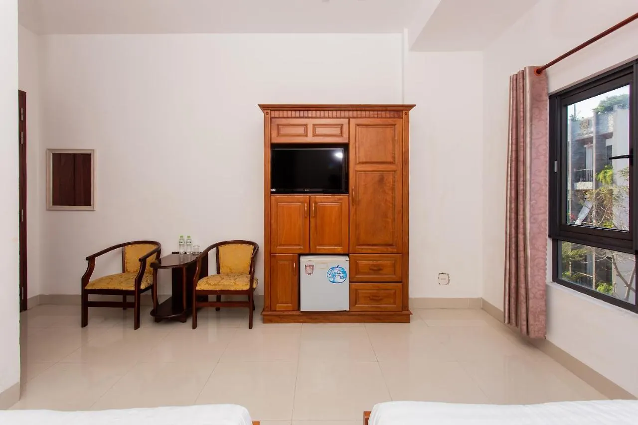 Oyo 956 Hung Thinh Koreana Hotel Da Nang